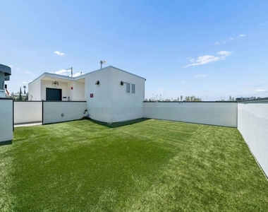 627 N Dillon Street - Photo Thumbnail 23