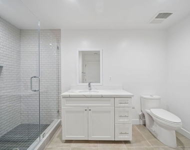 627 N Dillon Street - Photo Thumbnail 17
