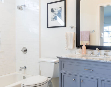 6111 S Harcourt Avenue - Photo Thumbnail 22