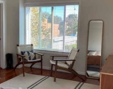 10389 Almayo Avenue - Photo Thumbnail 24