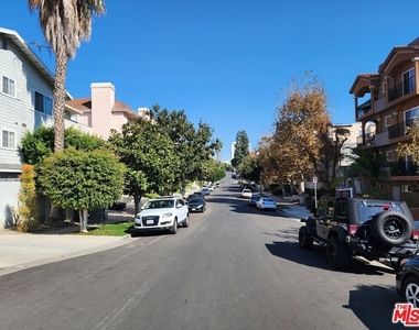 10389 Almayo Avenue - Photo Thumbnail 35