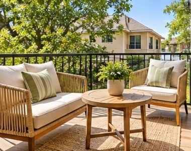 10389 Almayo Avenue - Photo Thumbnail 8