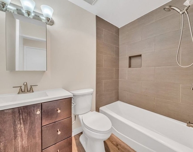 6212 Fulton Avenue - Photo Thumbnail 16