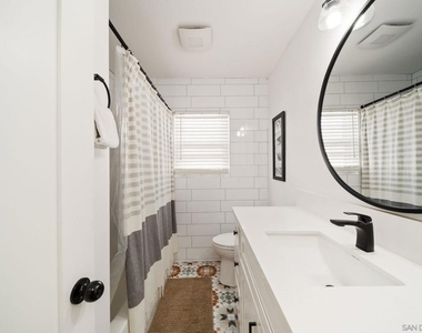 2154 Union St - Photo Thumbnail 14
