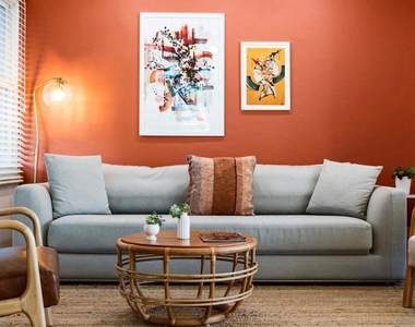 2154 Union St - Photo Thumbnail 2