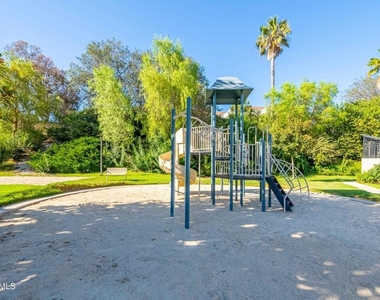 2278 Moss Court - Photo Thumbnail 24