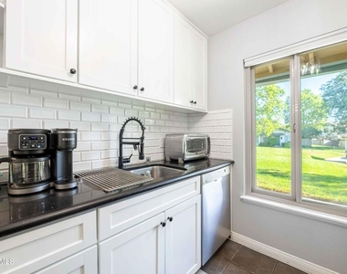 2278 Moss Court - Photo Thumbnail 8