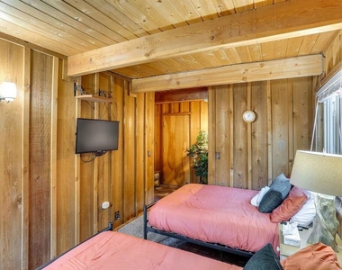 524 W Rainbow Boulevard - Photo Thumbnail 22