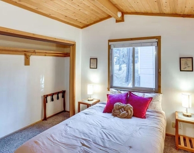 524 W Rainbow Boulevard - Photo Thumbnail 18