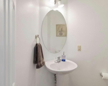 82770 Matthau Drive - Photo Thumbnail 14