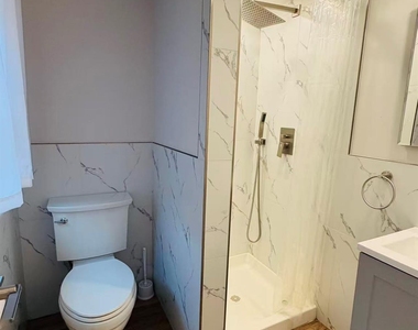 349 N 4th Street - Photo Thumbnail 13