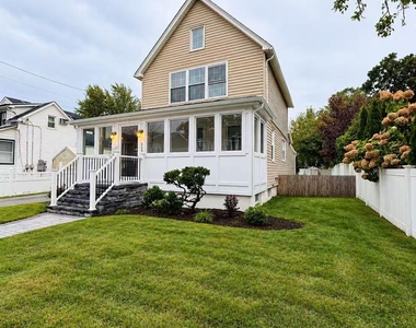 349 N 4th Street - Photo Thumbnail 1