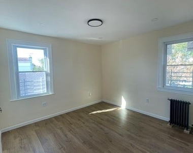 13522 232nd Street - Photo Thumbnail 15