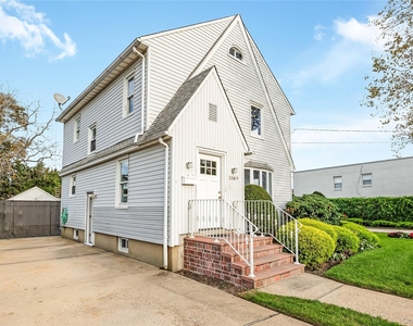 2069 Bellmore Avenue - Photo Thumbnail 3