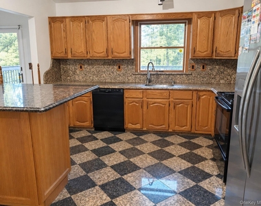 32 Peddler Hill - Photo Thumbnail 6