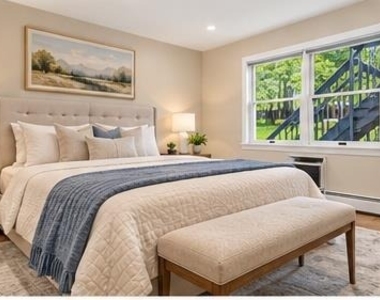 292 Hubert Humphrey Drive - Photo Thumbnail 9