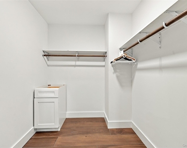 15 Hastings Drive - Photo Thumbnail 14