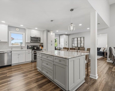 14 Sycamore Avenue - Photo Thumbnail 10