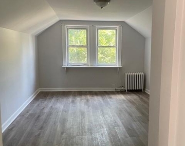 51-12 94th Street - Photo Thumbnail 3