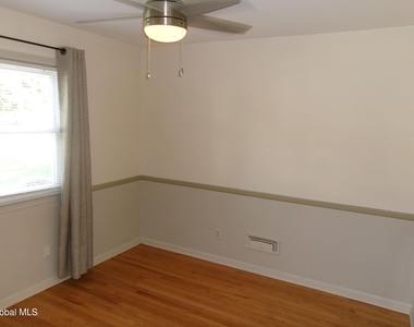 2023 Fairlawn Parkway - Photo Thumbnail 11