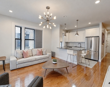 4260 Broadway - Photo Thumbnail 1