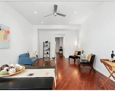 233 W 122nd Street - Photo Thumbnail 1