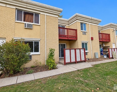 2 Lake Avenue - Photo Thumbnail 8