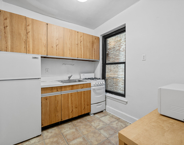 212 E 84th Street - Photo Thumbnail 5