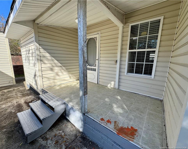 306 E 11th Street - Photo Thumbnail 37