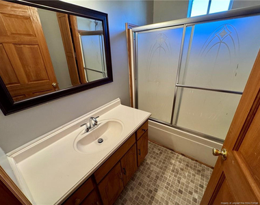 306 E 11th Street - Photo Thumbnail 29