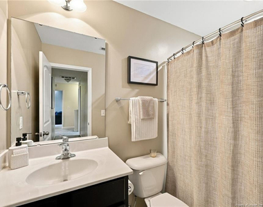 40 Taplow Trail - Photo Thumbnail 30