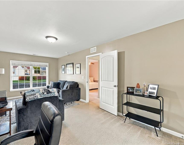 40 Taplow Trail - Photo Thumbnail 23