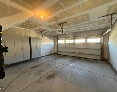 1347 Rosepine Drive - Photo Thumbnail 32