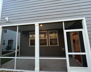 1347 Rosepine Drive - Photo Thumbnail 38