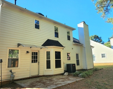 5517 Edgebury Road - Photo Thumbnail 11