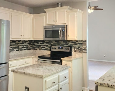 5517 Edgebury Road - Photo Thumbnail 7
