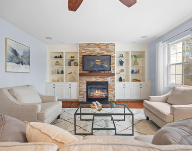 2813 Carriage Meadows Drive - Photo Thumbnail 29