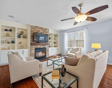 2813 Carriage Meadows Drive - Photo Thumbnail 26