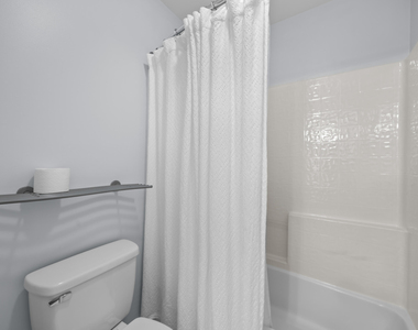 2813 Carriage Meadows Drive - Photo Thumbnail 46