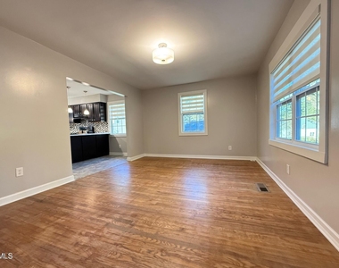 5215 Vann Street - Photo Thumbnail 2