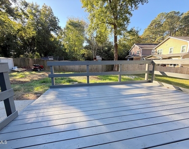 5215 Vann Street - Photo Thumbnail 22