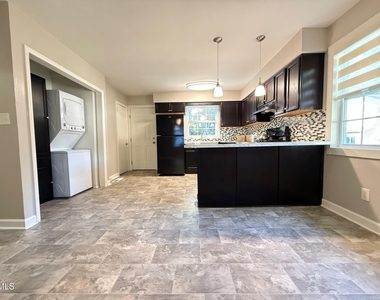 5215 Vann Street - Photo Thumbnail 5