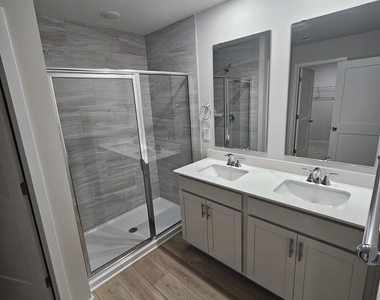 524 Southland Drive - Photo Thumbnail 22