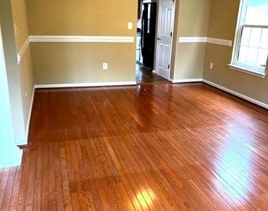 6 Fletcher Drive - Photo Thumbnail 2