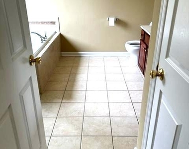 6 Fletcher Drive - Photo Thumbnail 16