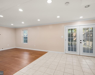 13835 Rosewood Drive - Photo Thumbnail 24