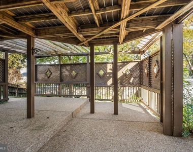 13835 Rosewood Drive - Photo Thumbnail 32