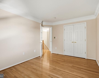 13835 Rosewood Drive - Photo Thumbnail 15