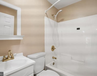 13835 Rosewood Drive - Photo Thumbnail 26