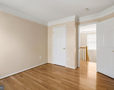 13835 Rosewood Drive - Photo Thumbnail 17